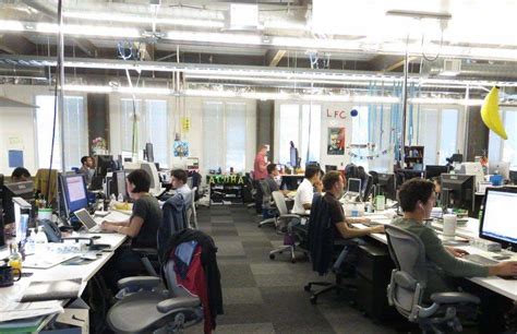 Facebook Opens Office in the Philippines .